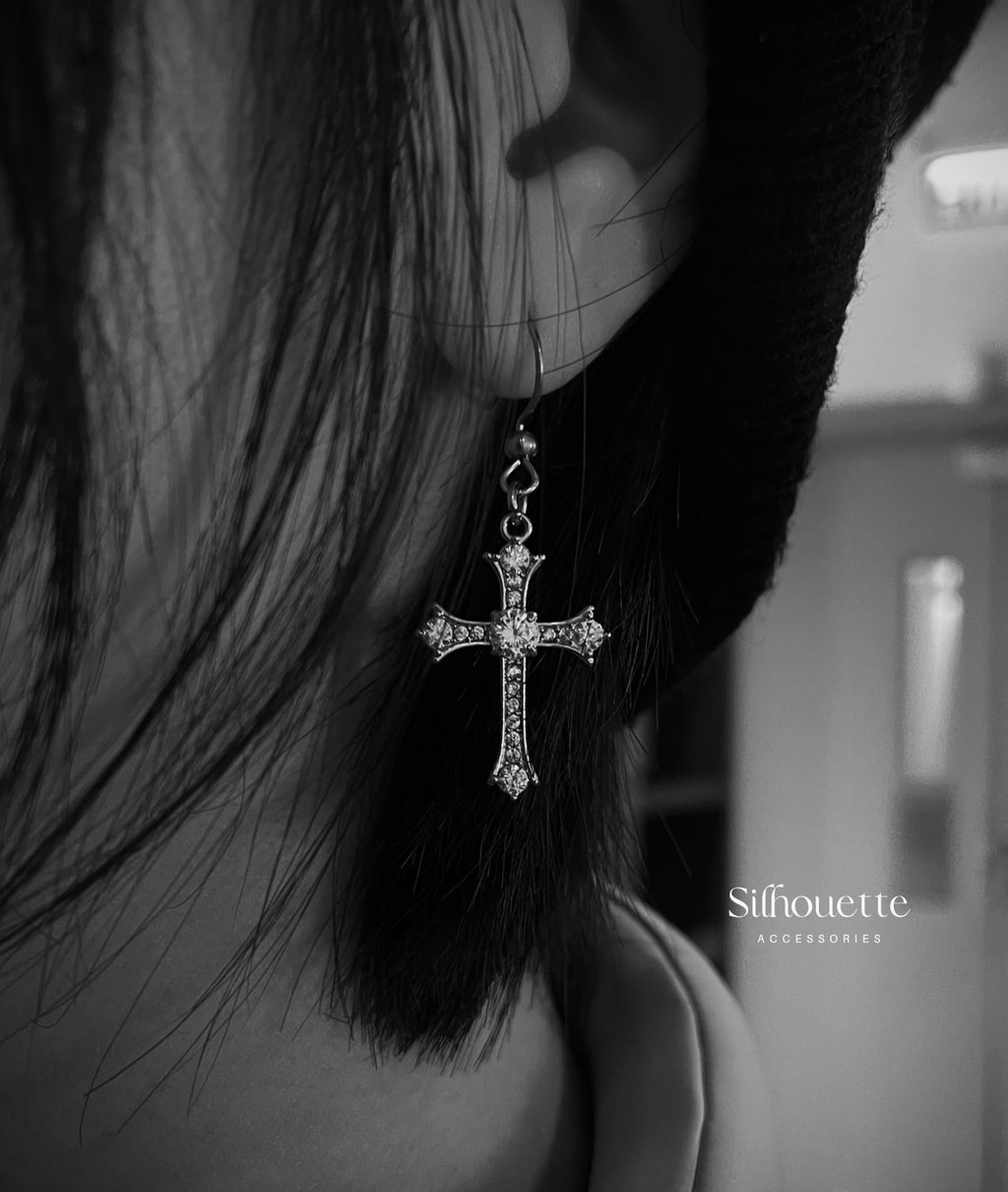 Versailles Moonlight Earring (single)