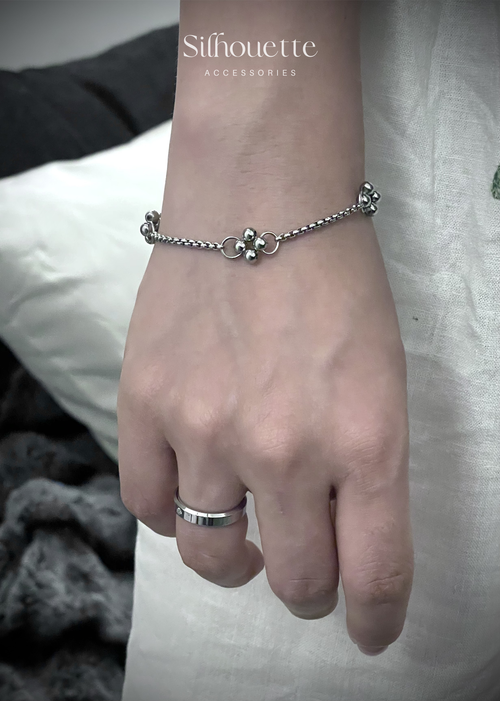 Bloom Boxchain Bracelet