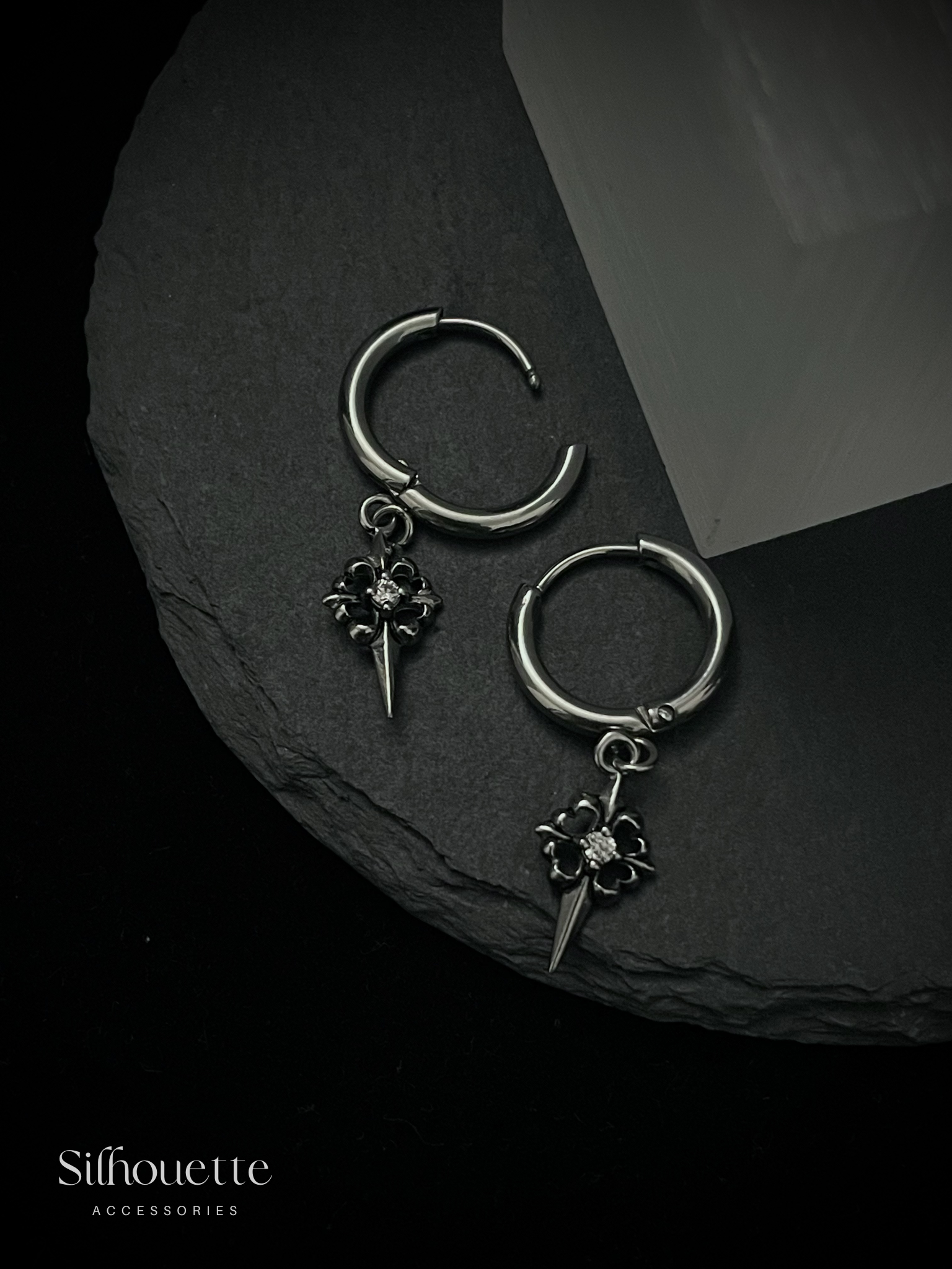 Dark Fleur Drop Earring (a pair)