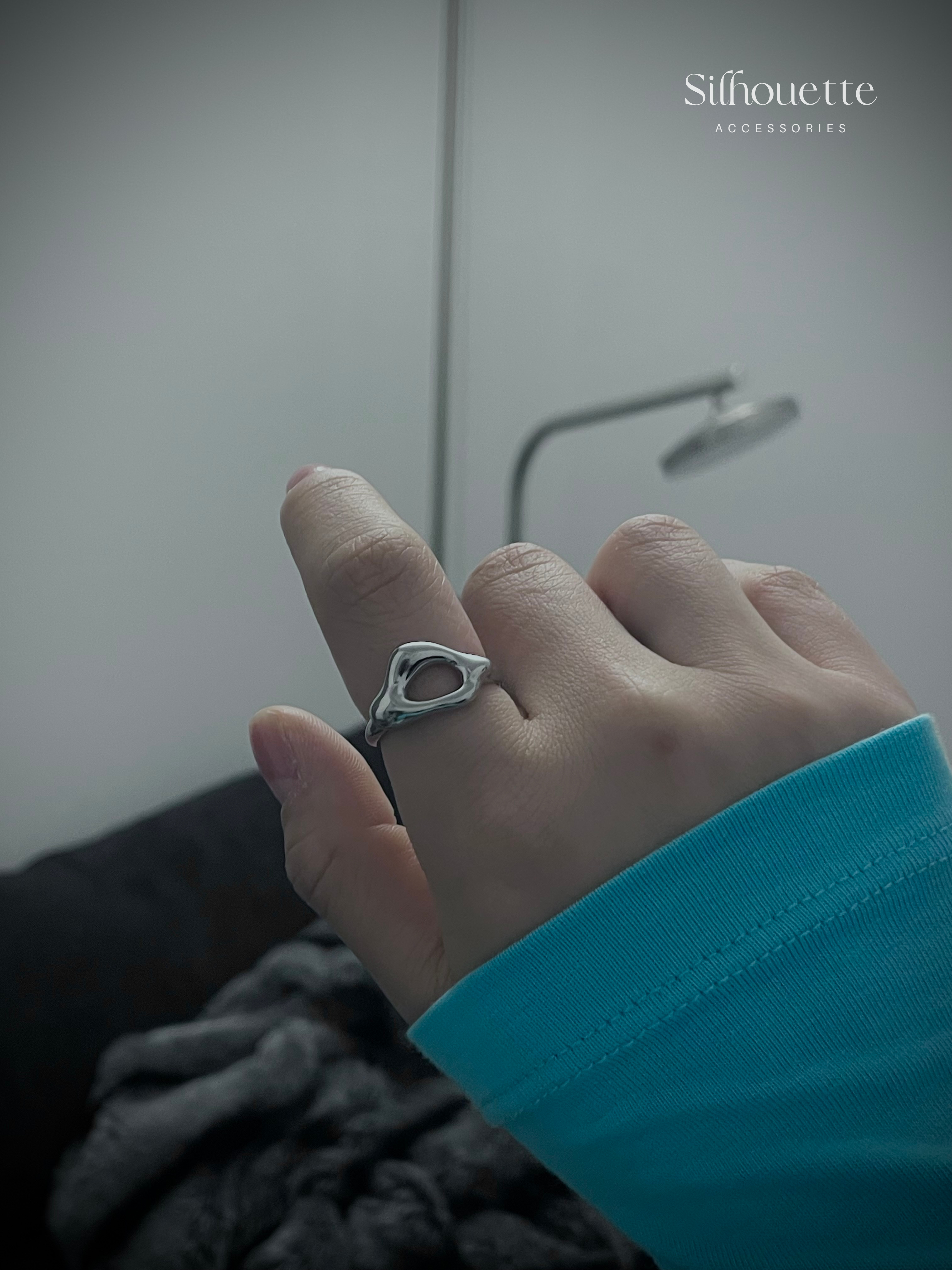 The Void Ripple Ring